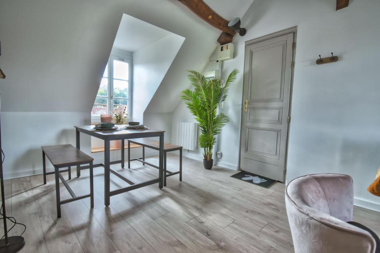Superbe Appartement Centre-Ville Nogent-le-Roi エクステリア 写真