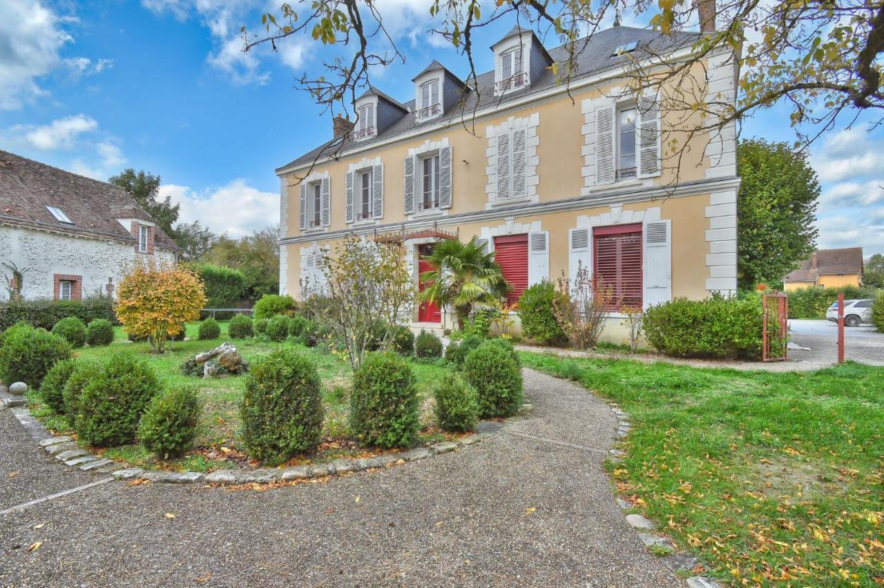 Superbe Appartement Centre-Ville Nogent-le-Roi エクステリア 写真